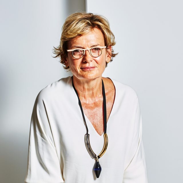 132_IID-41_studio-visit-alexandra-champalimaud-interior-designer-nyc-office_surfacemag